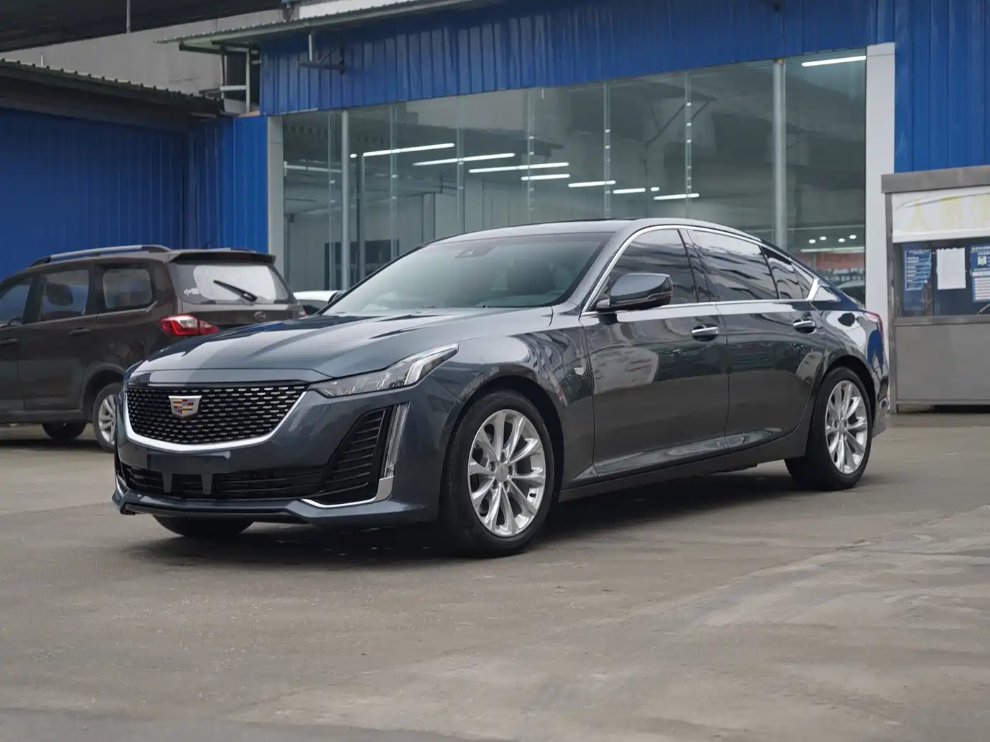 CADILLAC CT5