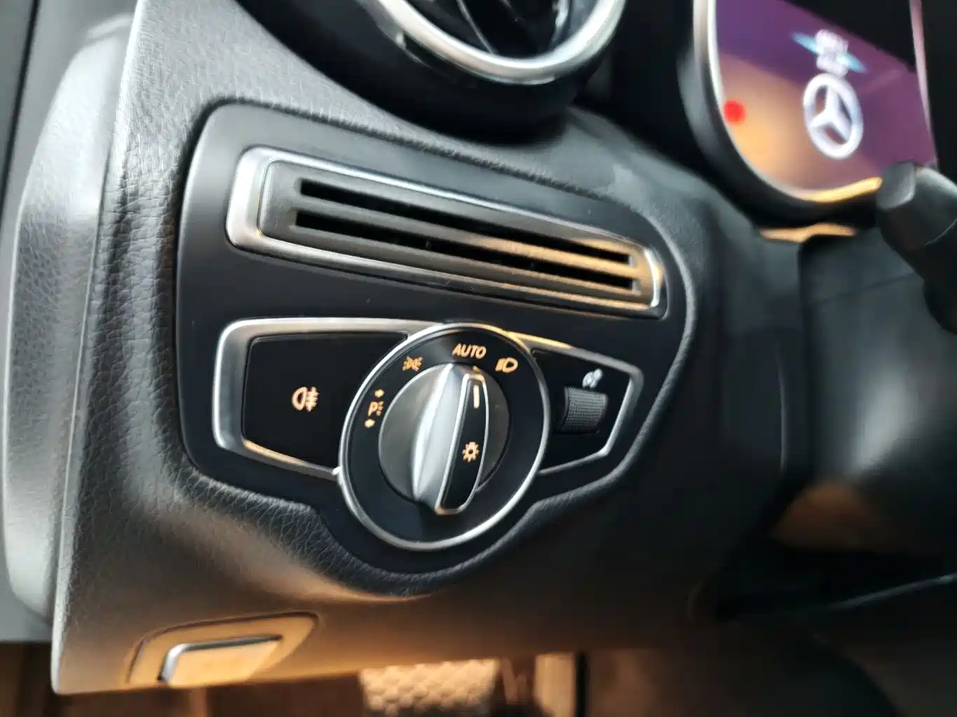 Mercedes-Benz C-Class 2020 Facelift C 260 L Sport фото 11