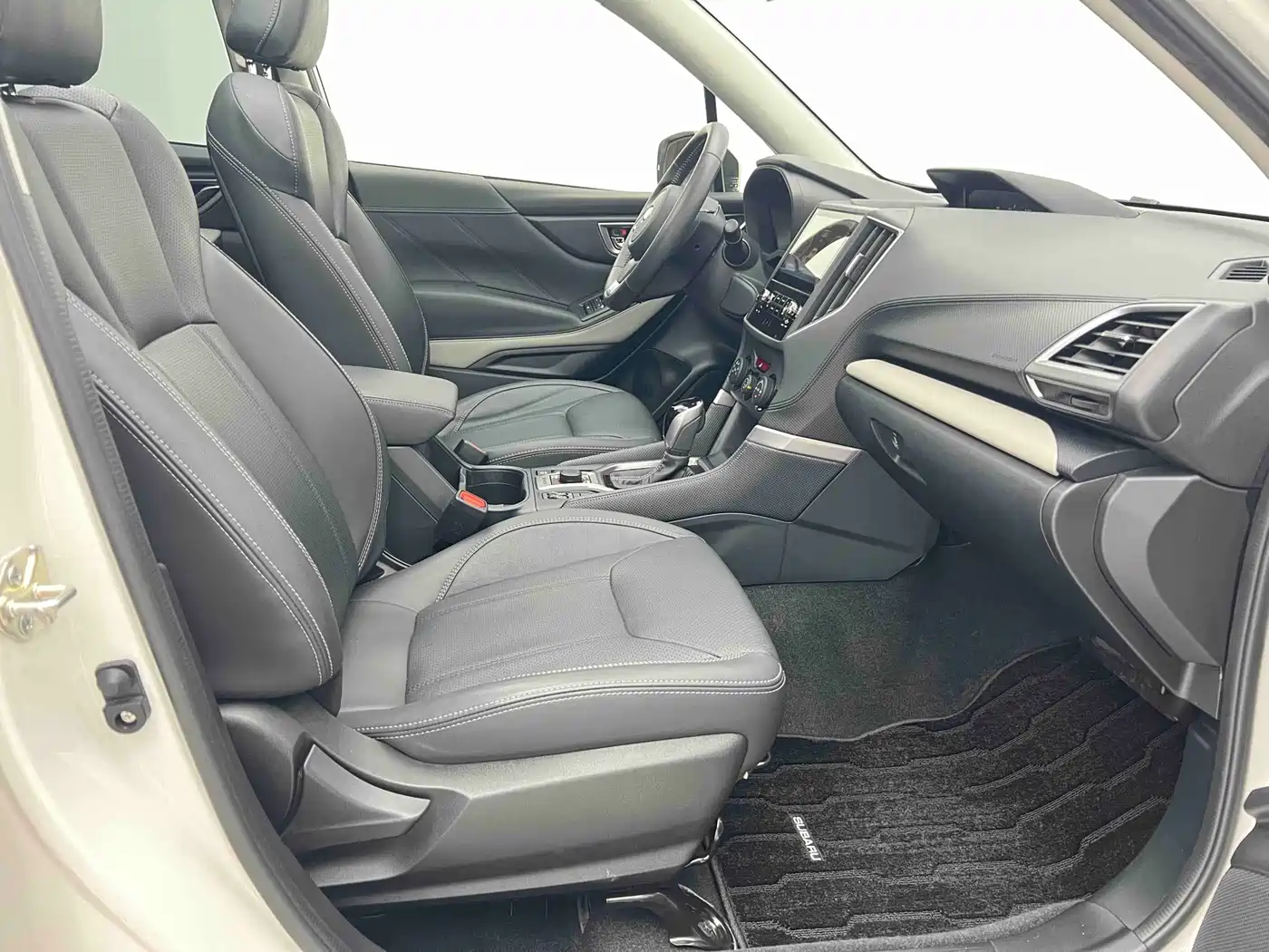 Subaru Forester 2023 2022 2.0i AWD Luxury Edition with EyeSight