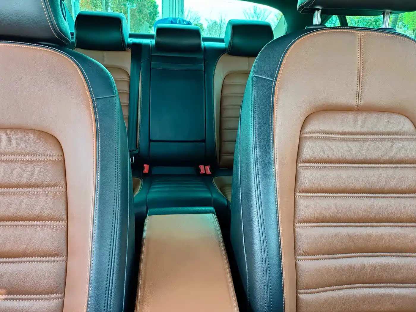 Volkswagen FAW-Volkswagen CC 2015 1.8TSI Luxury фото 11