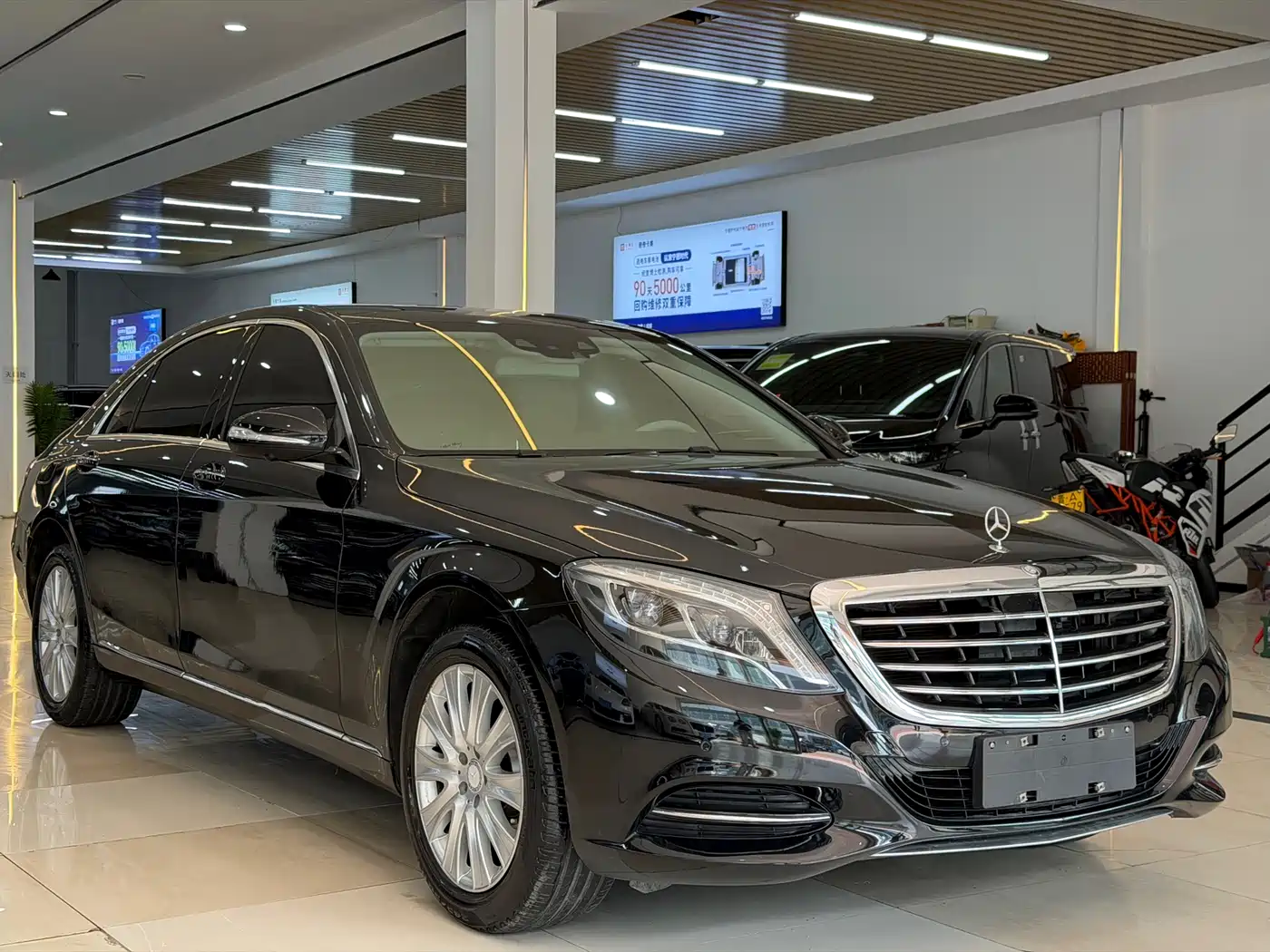 Mercedes-Benz S-Class 2014 S 320 L Luxury фото 3