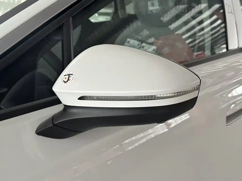 صورة 9 - Volkswagen ID.7