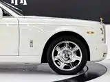 Фото 22 - Rolls-Royce Phantom