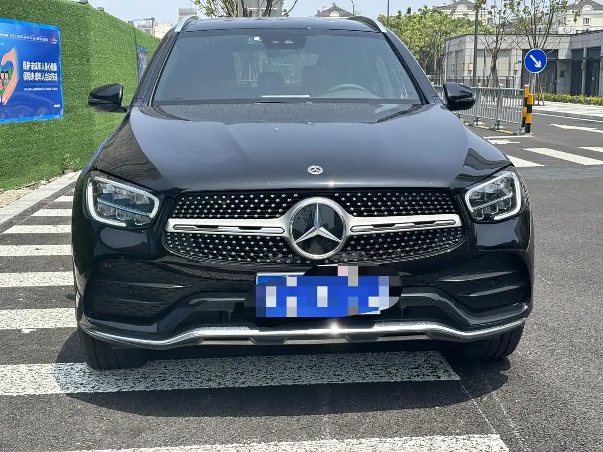 Mercedes-Benz GLC 2022 Model GLC 300 L 4MATIC Luxury Edition фото 2