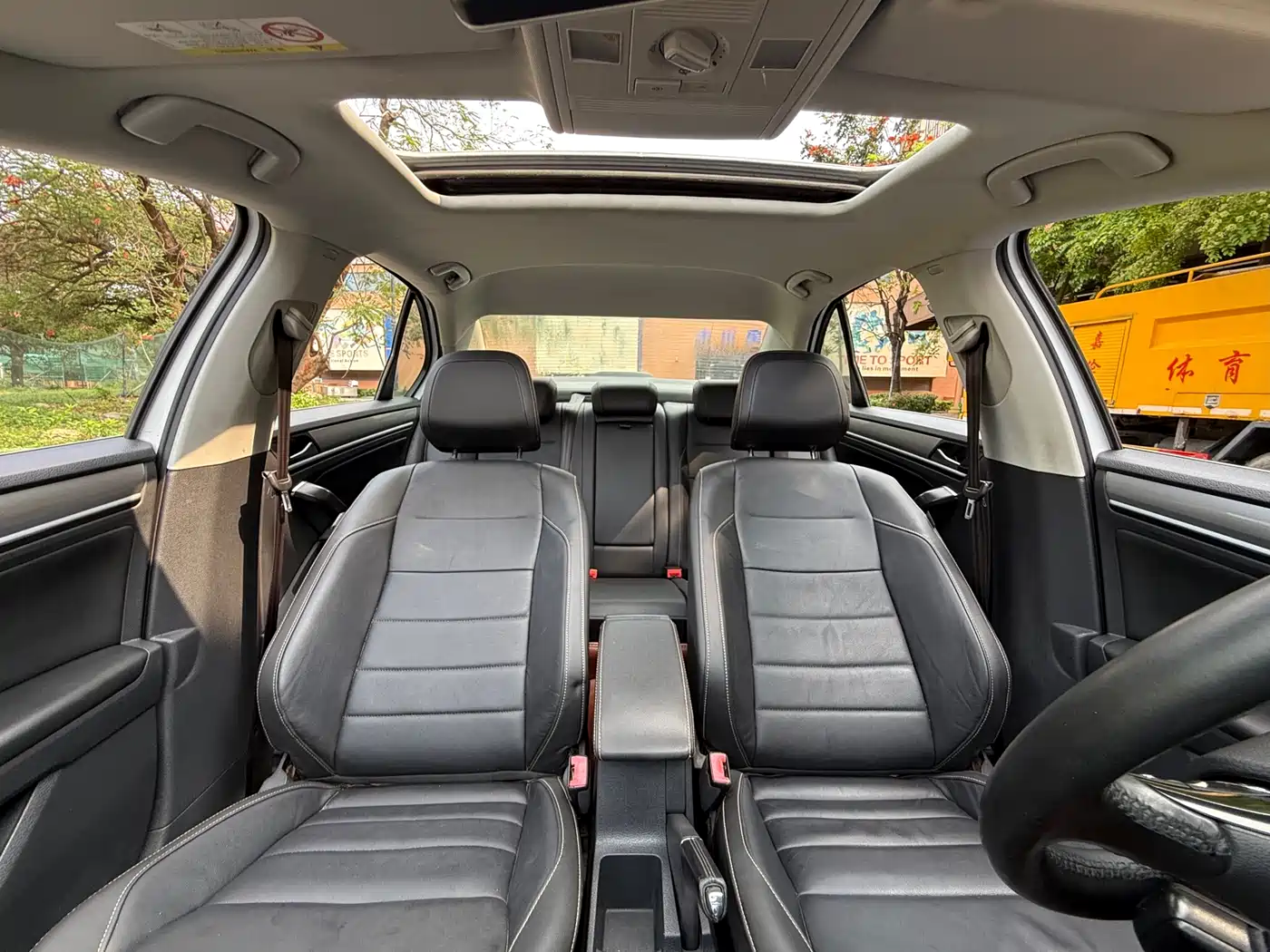 Volkswagen Bora 2018 1.5L Manual Comfort фото 10