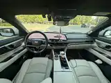 Фото 12 - Cadillac CT6