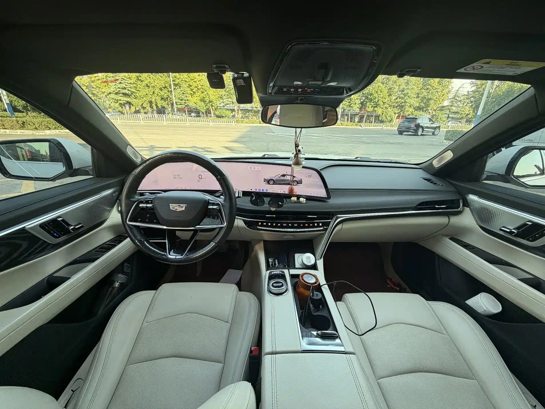 Фото 12 - Cadillac CT6