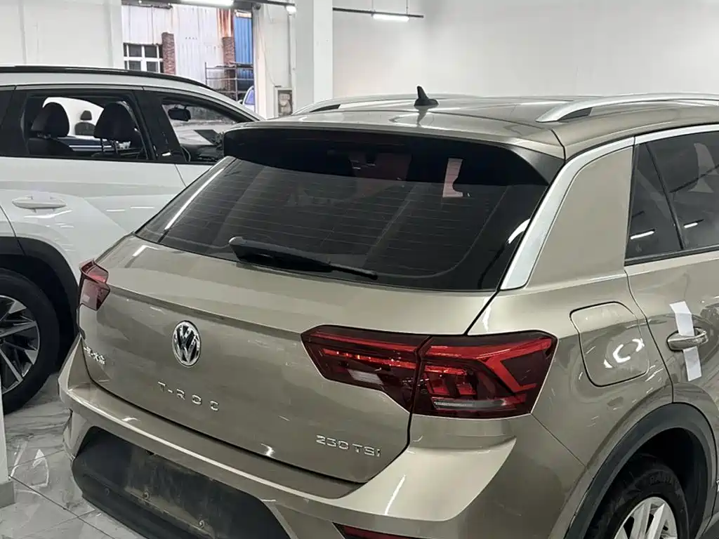 Фото 9 - Volkswagen T-ROC