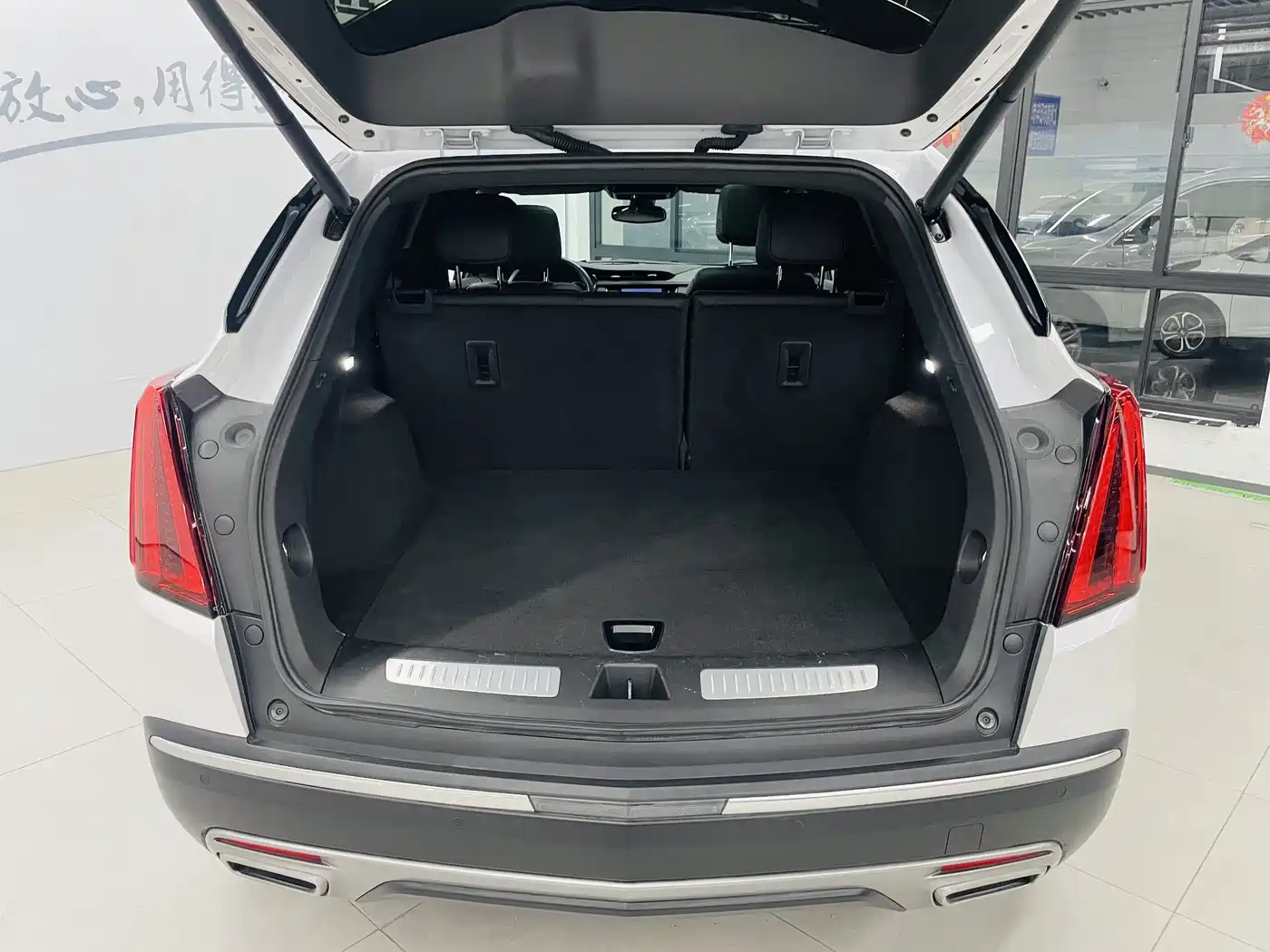 Cadillac XT5 2023 2.0T 2WD Fashion Edition фото 13