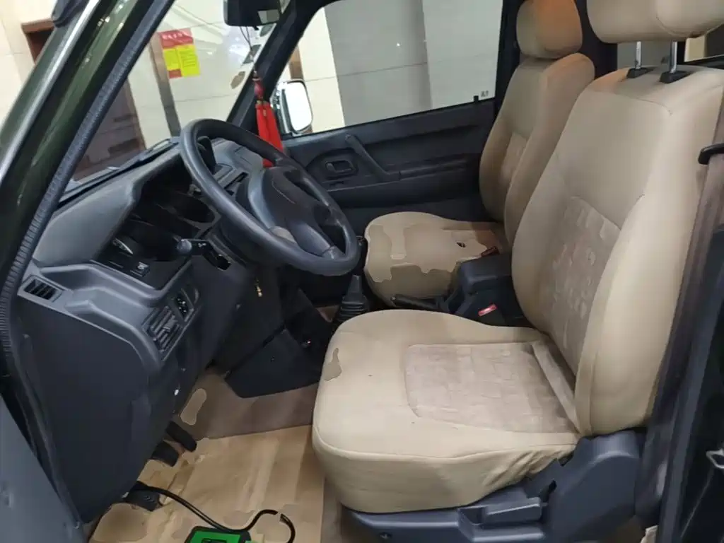 Leopaard Liebao 6481 2015 2014 2.2L Manual 2WD