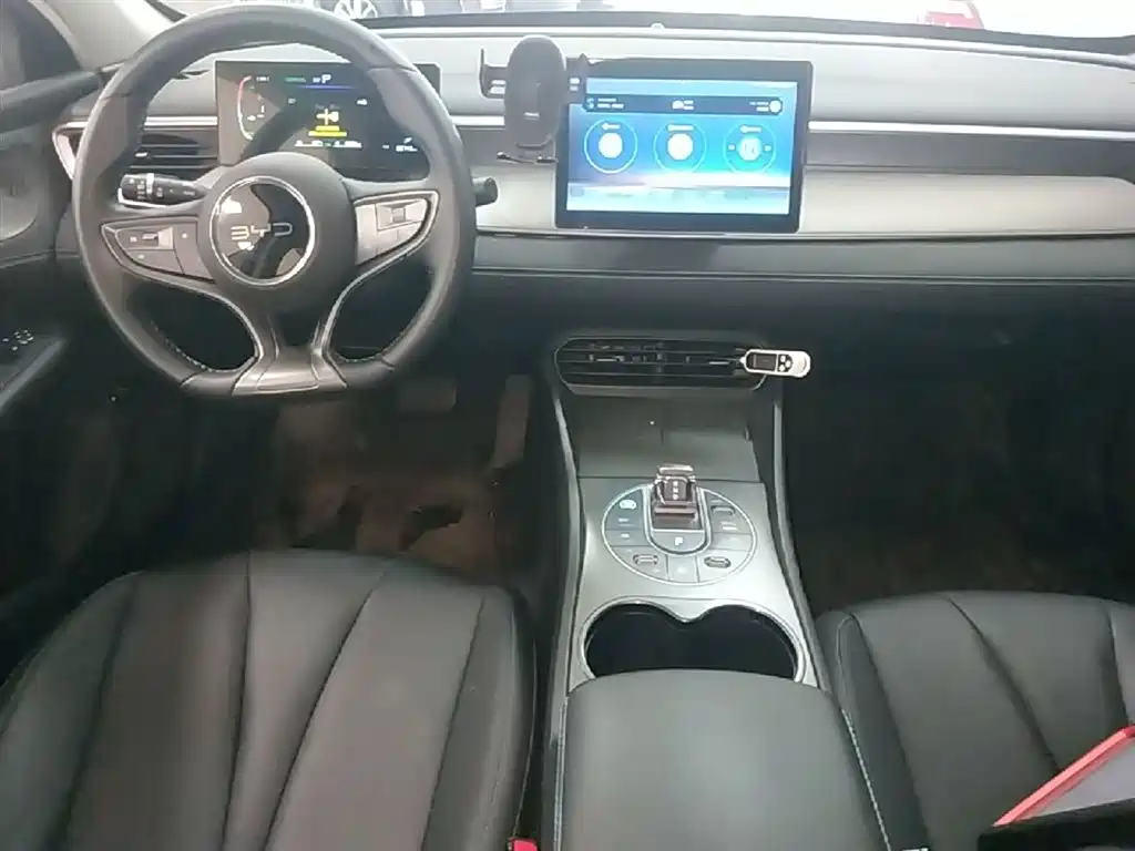 BYD Hai Bao 05 DM-i 2025 DM-i Smart Drive Edition 55KM Luxury фото 13