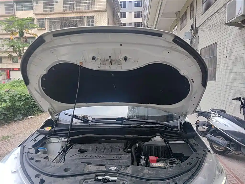 Haval M6 2021 PLUS 1.5T DCT Elite Smart Connect фото 20