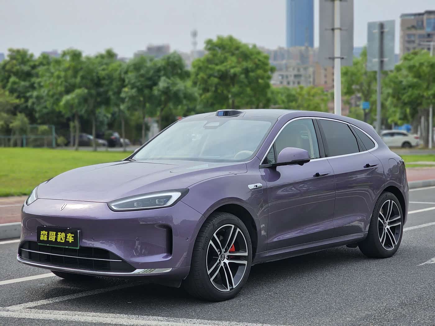 AITO Wenjie AITO M5