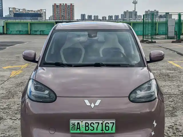Wuling Bingo 203km, Лайт