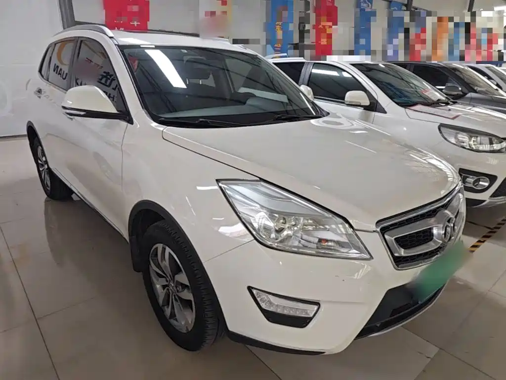 BAIC Senova X65 2015 2015 2.0T Automatic Elite