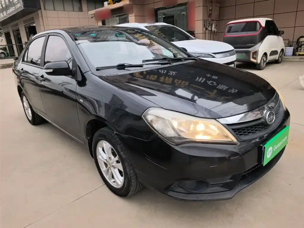 BYD F3 2015 Energy-saving Edition 1.5L Manual Luxury фото 4