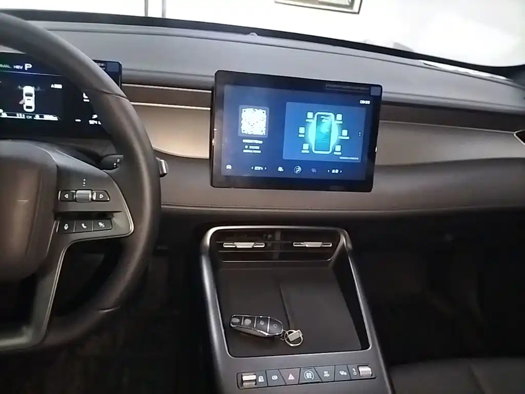 BYD Qin PLUS 2026 2026 DM-i Smart Edition 128KM Progressive