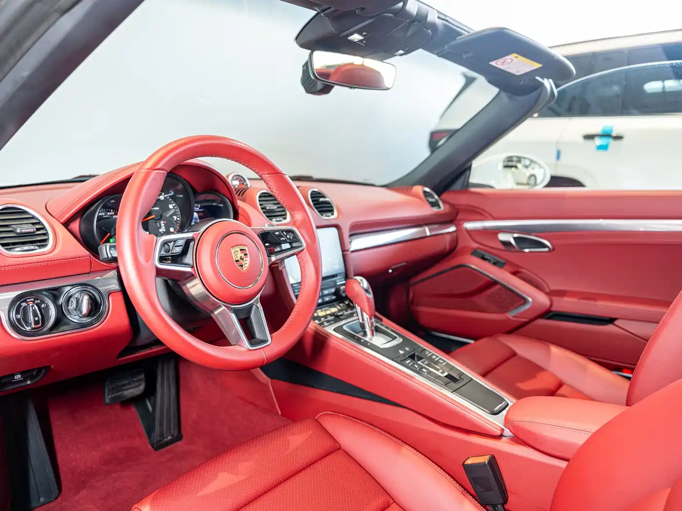 Porsche 718 2022 Boxster 2.0T фото 5