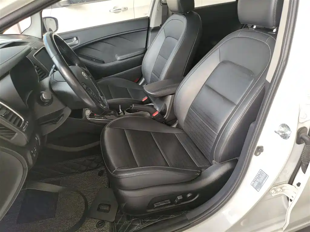 Kia K3 2016 1.6L Automatic GLS фото 11