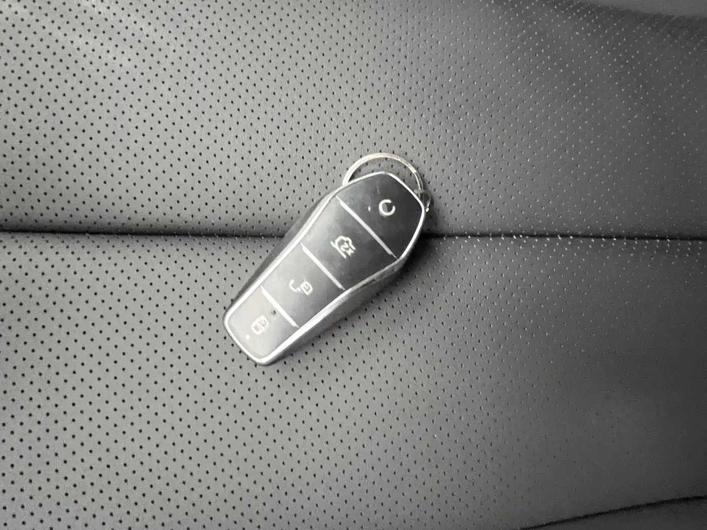 BYD Seal 06 New Energy 2025 DM-i Smart Drive 80KM Luxury фото 18
