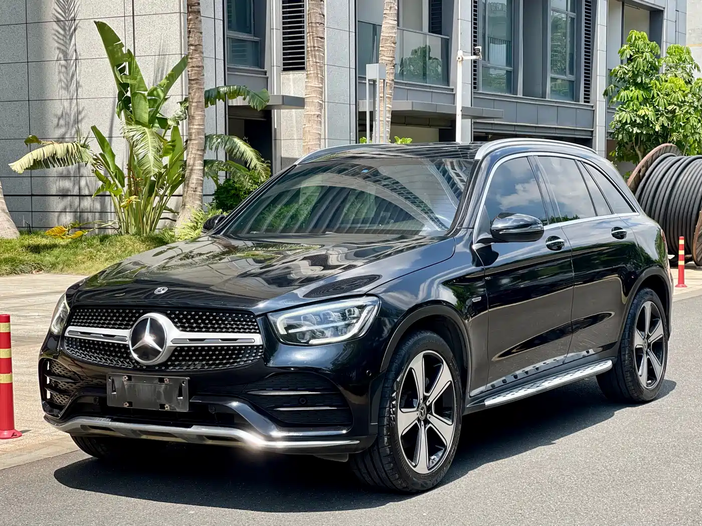 Mercedes-Benz GLC 2022 Facelift GLC 300 L 4MATIC Dynamic Collector's Edition