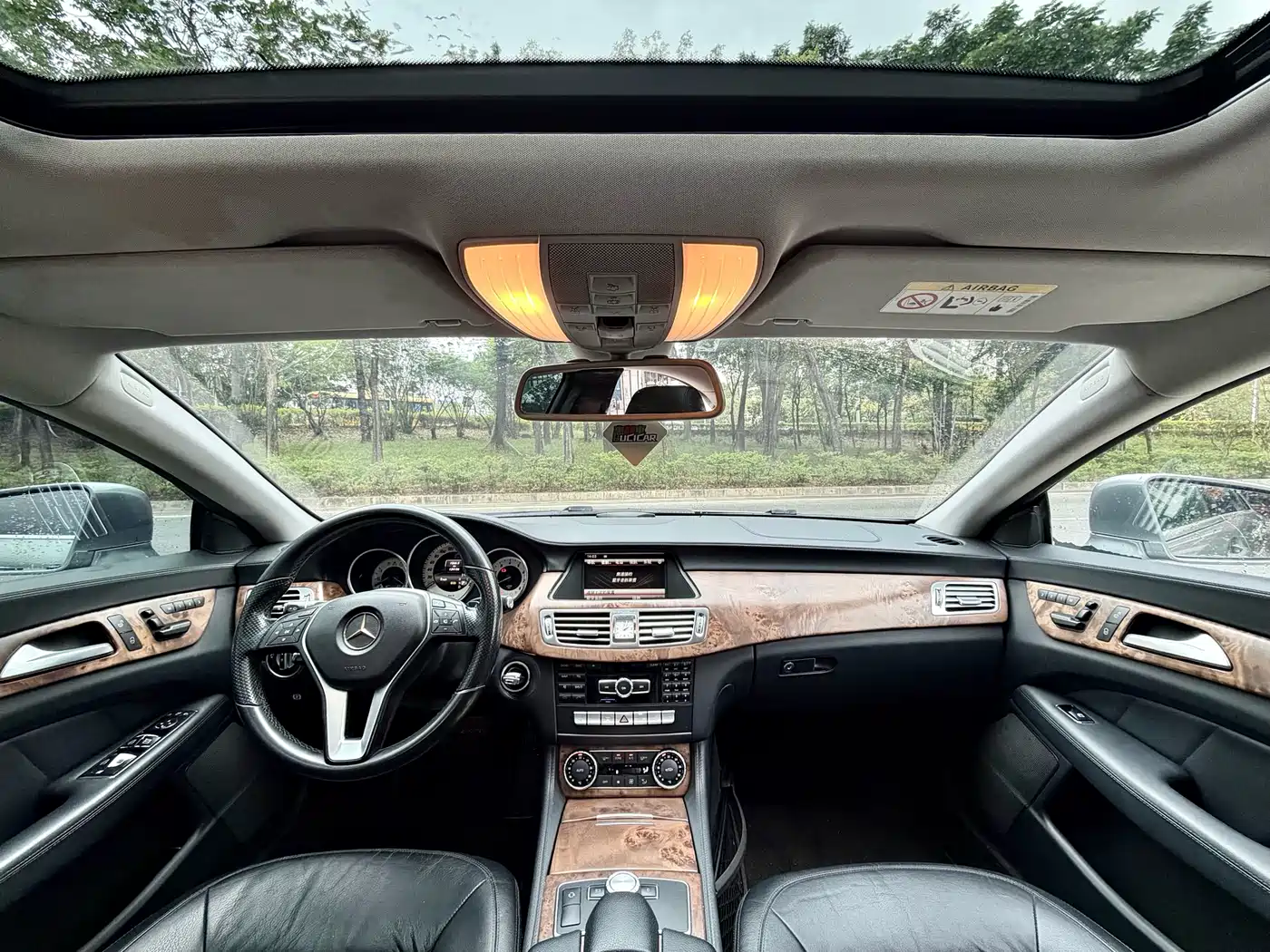 Mercedes-Benz CLS 2012 CLS 300 CGI фото 5