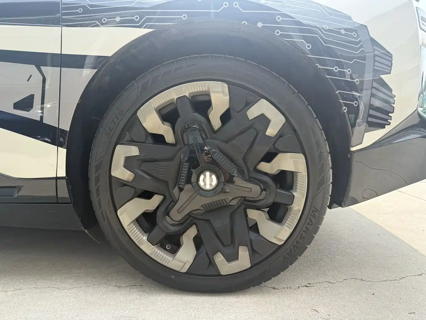 HiPhi Z 2023 2023 4-Seater Edition