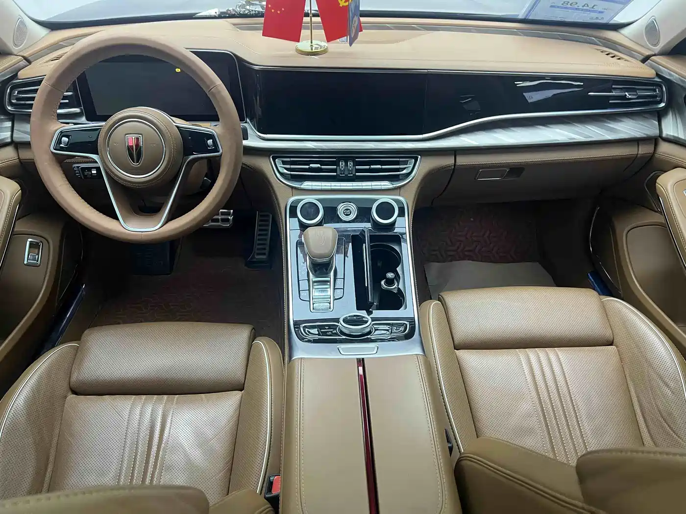 Hongqi H9 2020 2.0T Smart Connection Qi Xiang Edition фото 6