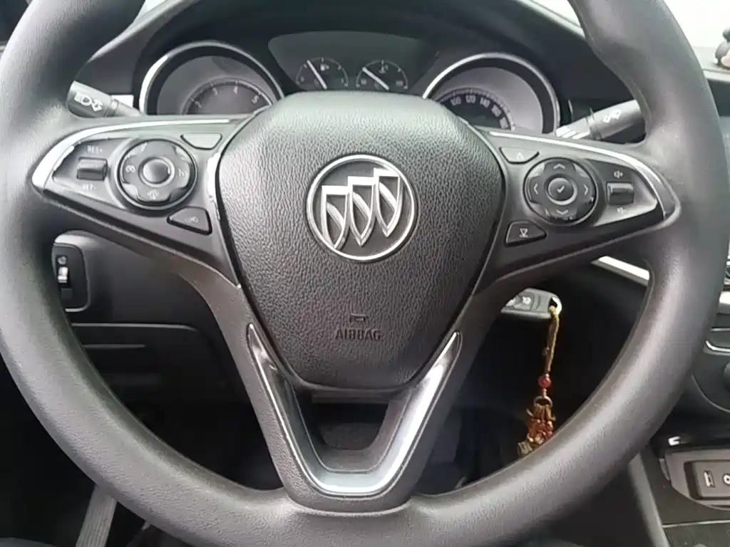 Buick Verano 2016 2015 Sedan 20T Dual-clutch Leading