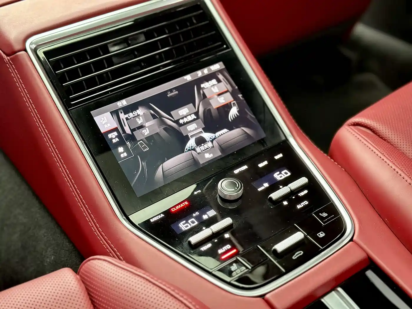 Porsche Panamera 2023 Panamera GTS 4.0T фото 19
