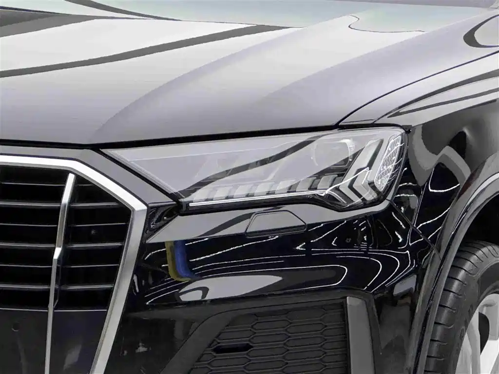 Audi Q7 2023 45 TFSI quattro S line Sport фото 3