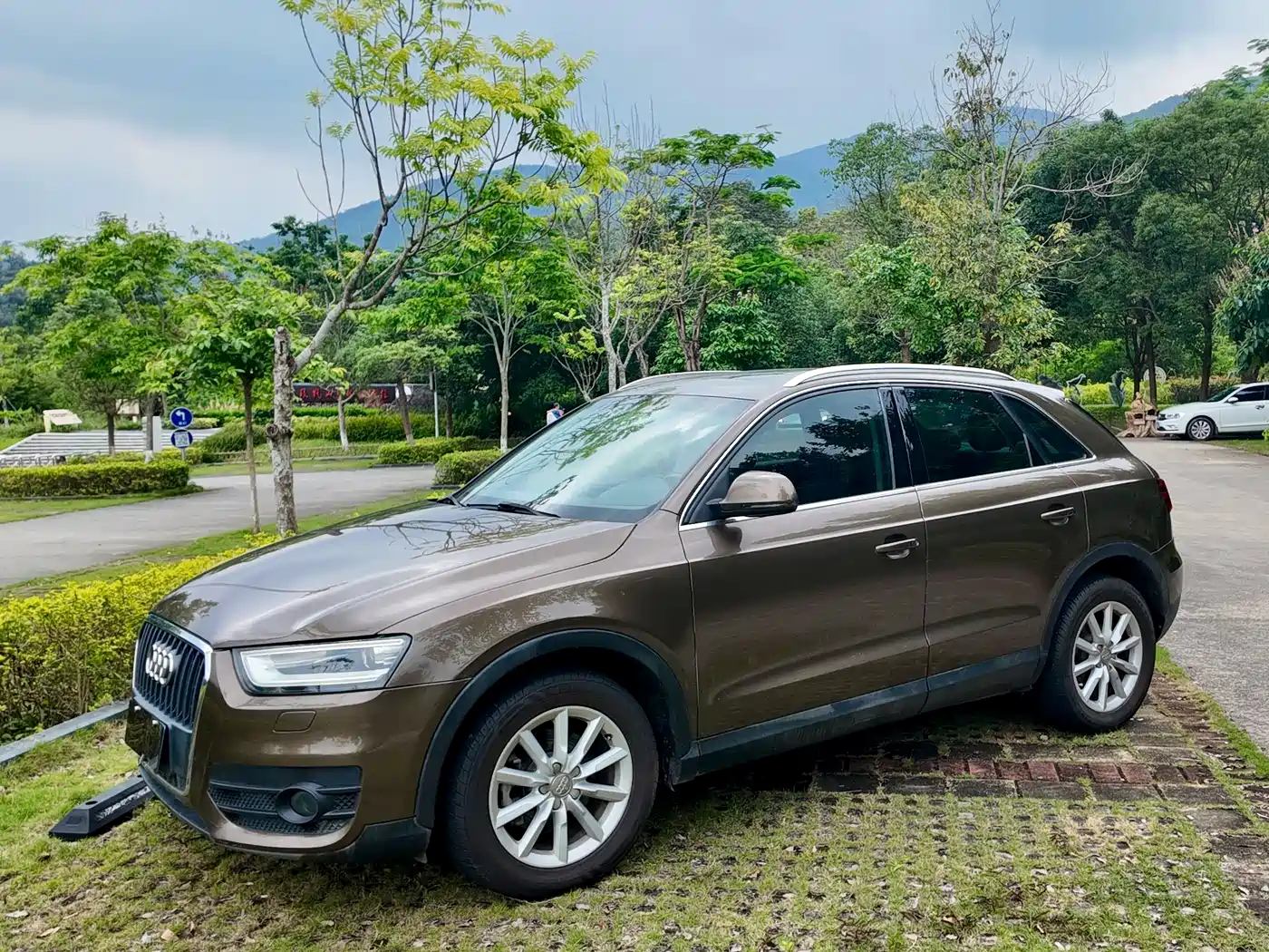 Audi Q3 2014 2015 35 TFSI Progressive