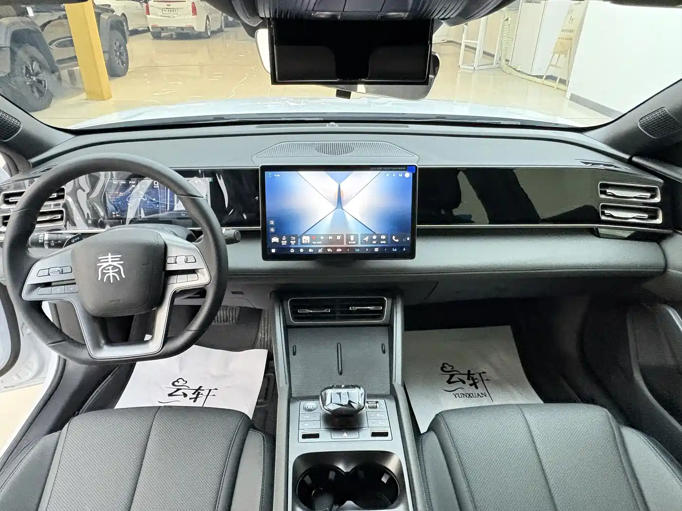 BYD Qin L 2025 DM-i Smart Drive Edition 80KM Leading фото 4