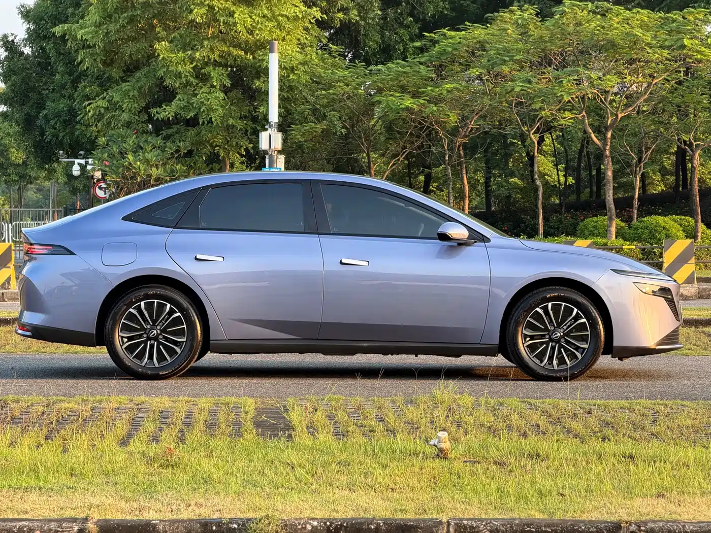 Nissan N6 2025 2025 Mid Configuration