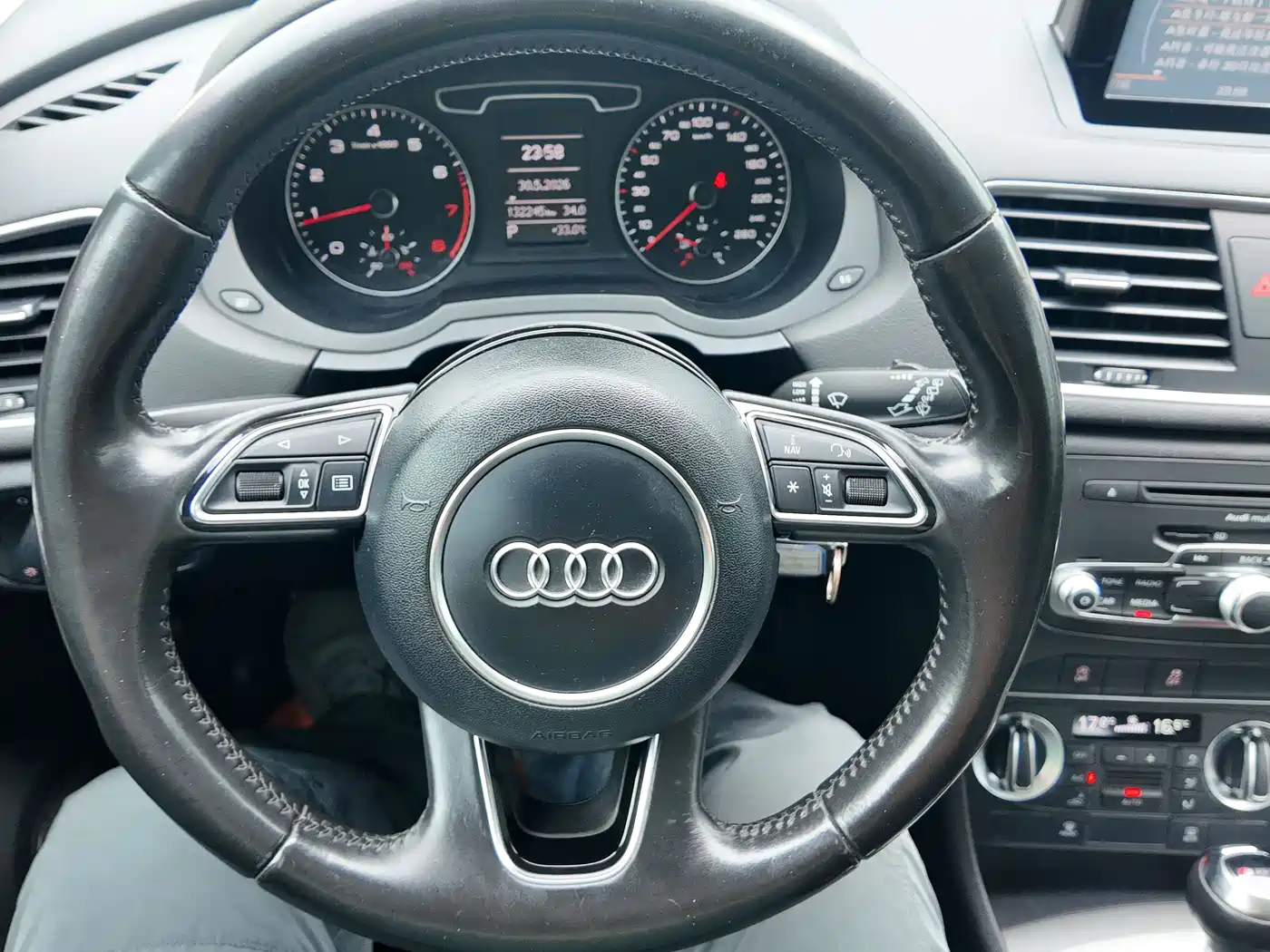 Audi Q3 2014 2015 35 TFSI Progressive
