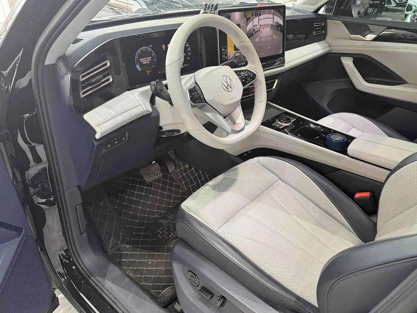Volkswagen Tiguan L 2024 PRO 330TSI 2WD Smart Edition фото 11