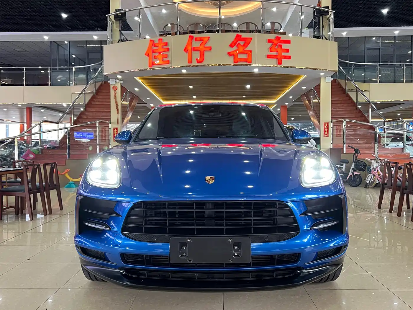 Porsche Macan 2018 Macan 2.0T фото 2
