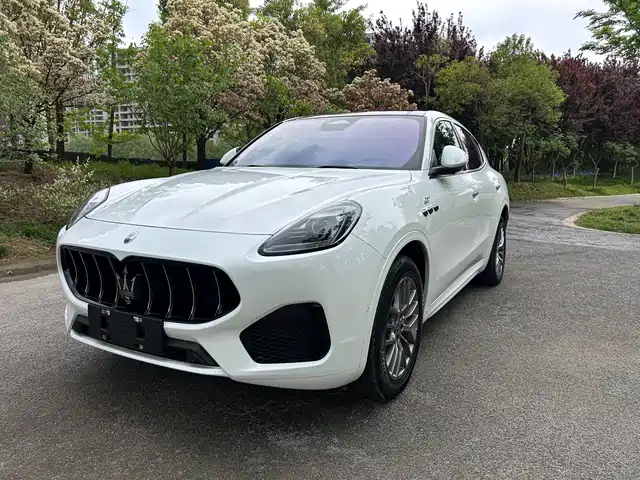 maserati grecale