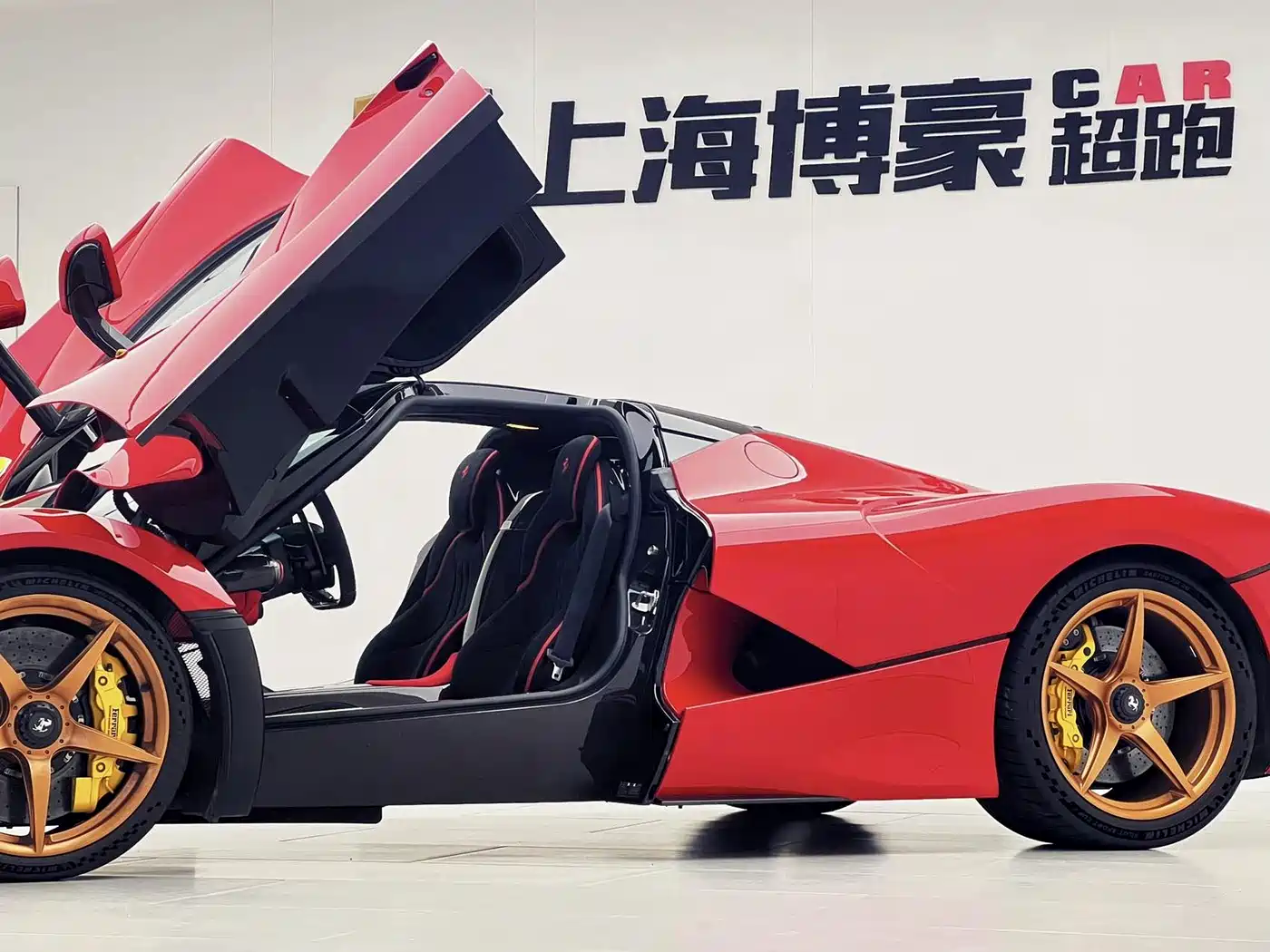Ferrari LaFerrari 2015 2014 6.3L Standard Edition