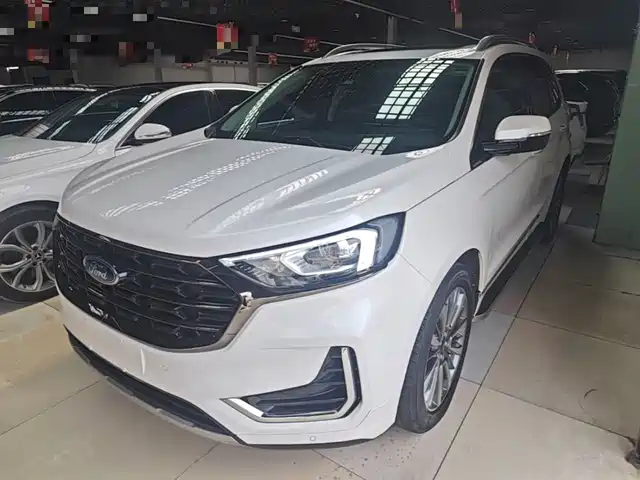 Ford Edge 2021