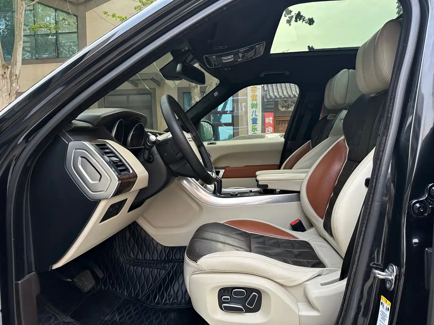 Land Rover Range Rover Sport 2014 3.0 SC V6 HSE DYNAMIC фото 9