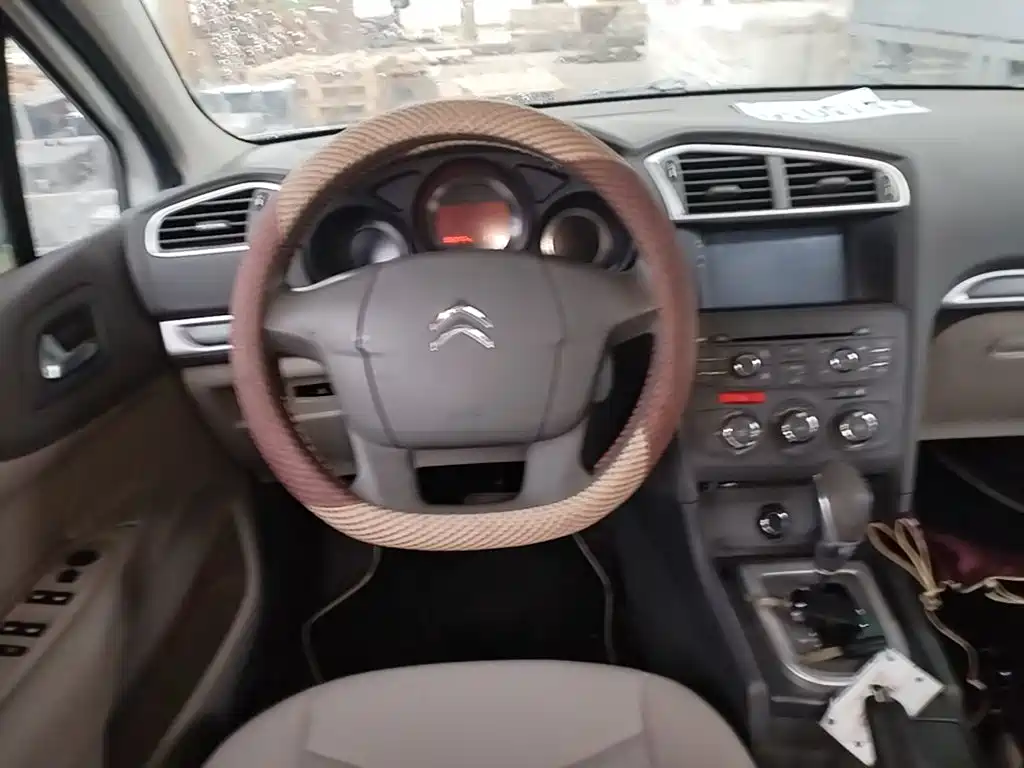 Citroën C4L 2016 2015 1.8L Automatic Leading Edition