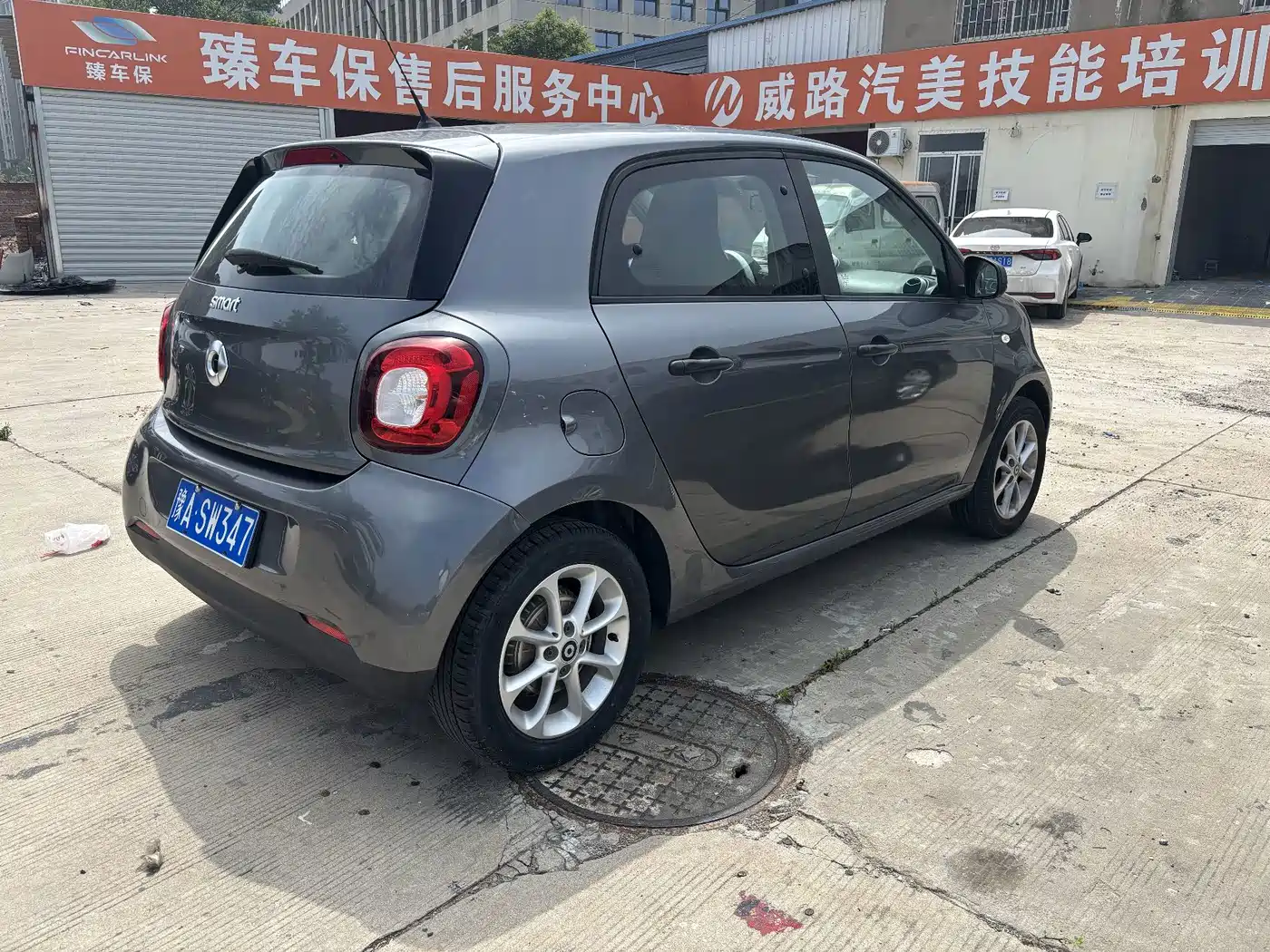 smart forfour 2018 2018 1.0L 52kW Agile Edition