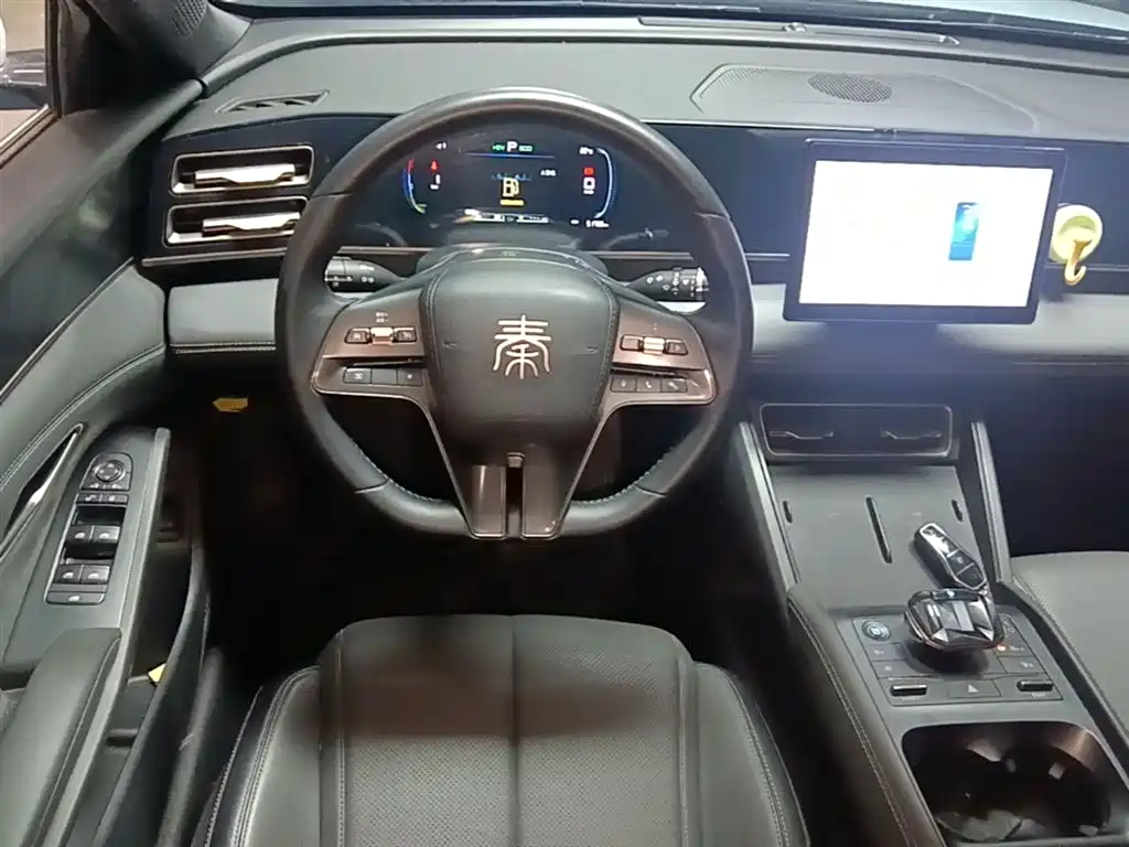 BYD Qin L 2024 DM-i 80KM Leading Edition фото 17