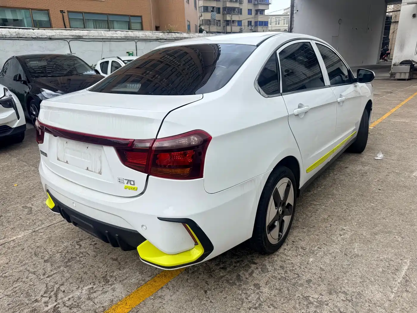 Dongfeng Aeolus Dongfeng Fengshen E70 2023 2023 Facelift PRO Smart Drive Edition