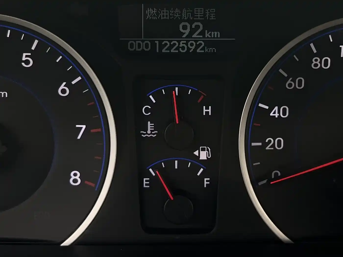 Hyundai Elantra 2011 1.6L Automatic Luxury фото 15