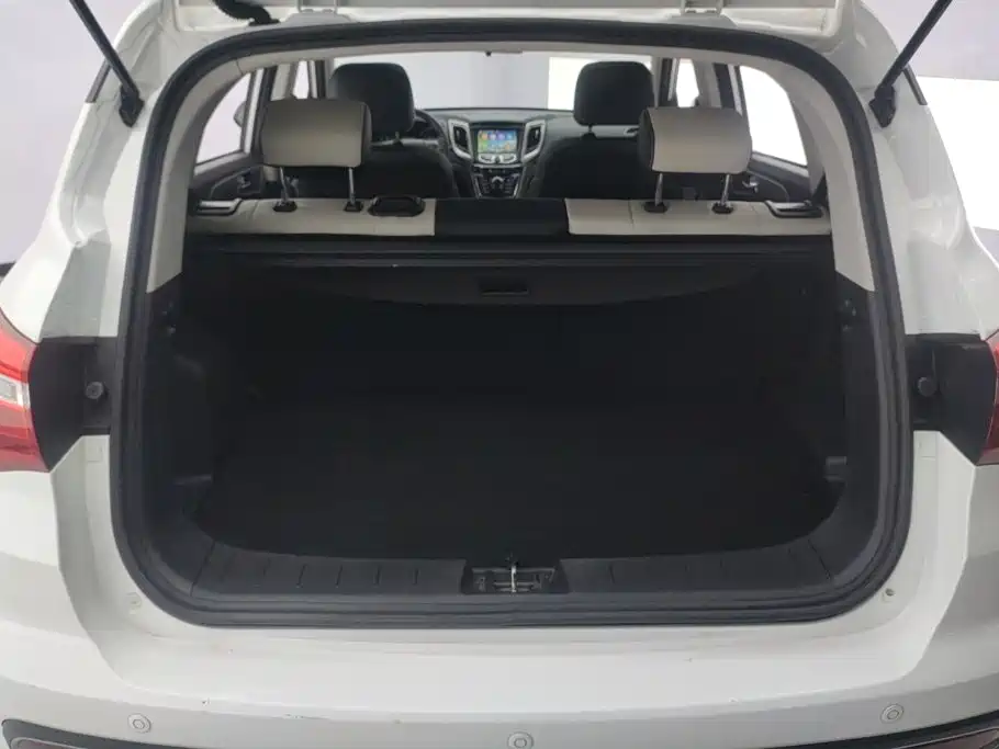 Changan CS35 2018 2017 1.6L Auto Luxury
