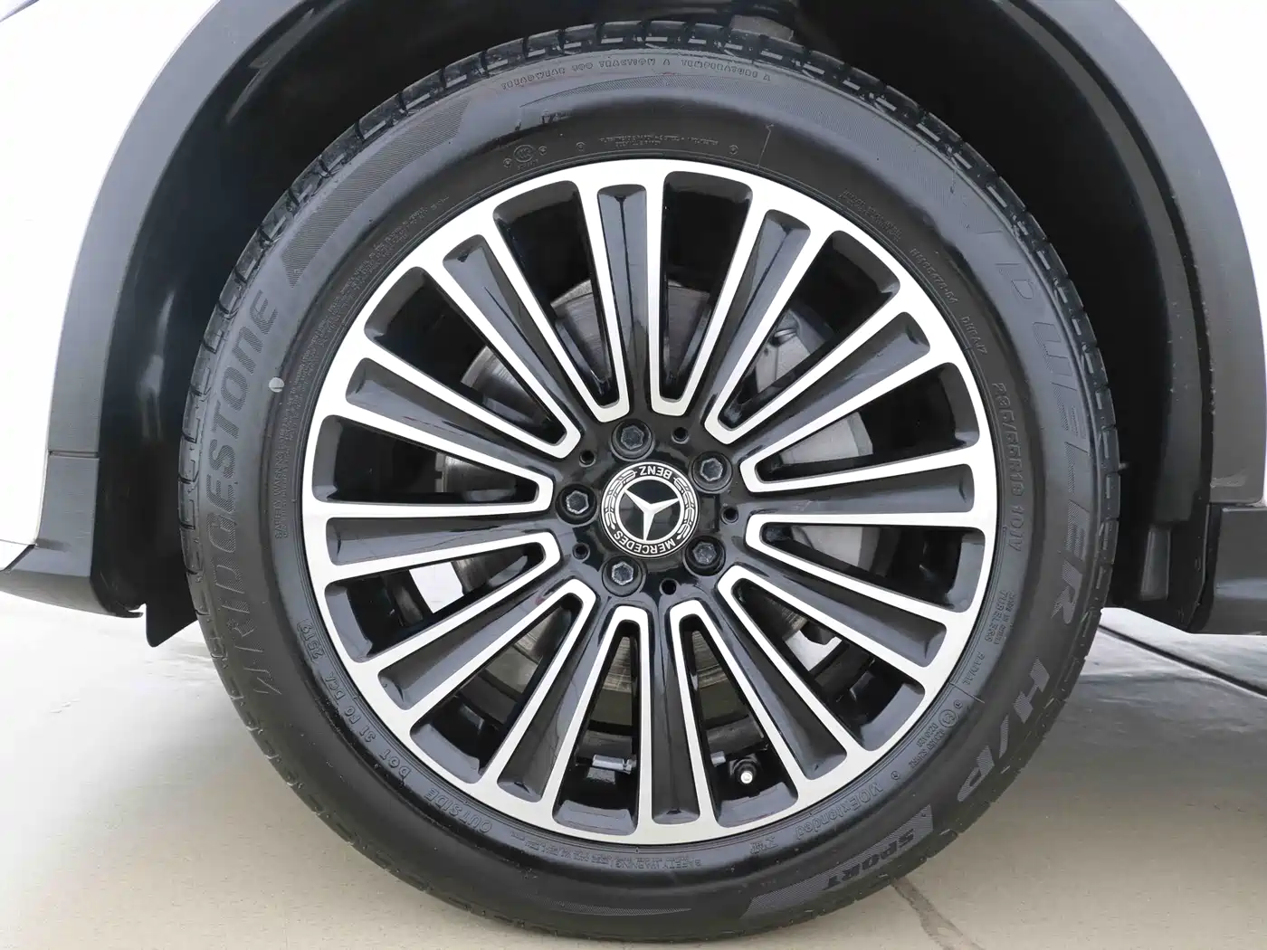 Mercedes-Benz GLC 2019 GLC 260 L 4MATIC Dynamic фото 12