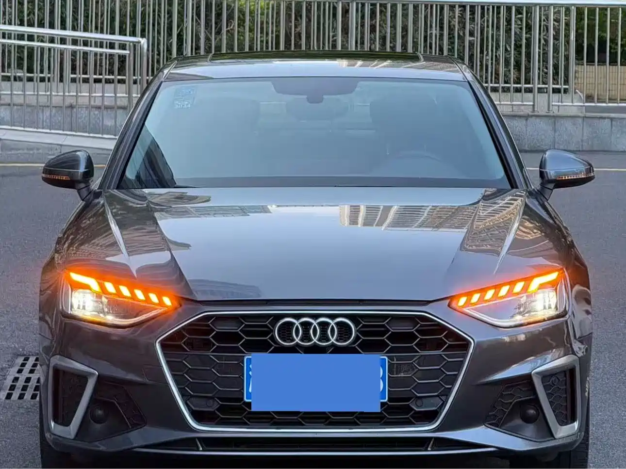 Фото 2 - Audi A4L