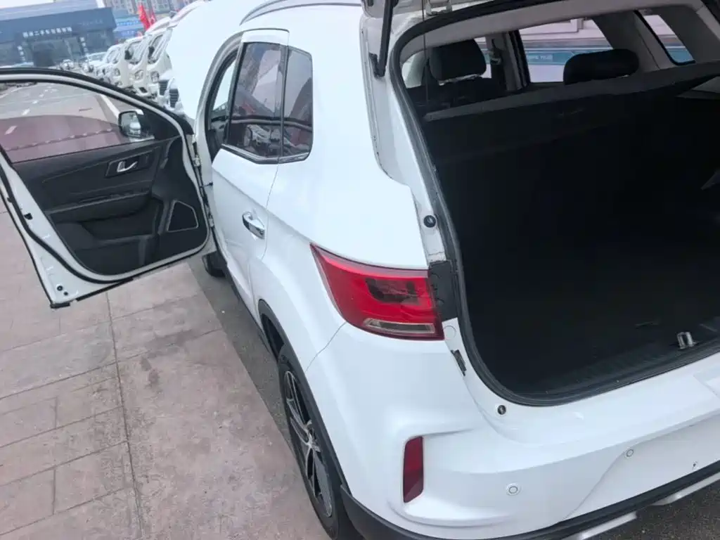 Besturn X40 2017 2017 1.6L Automatic Luxury